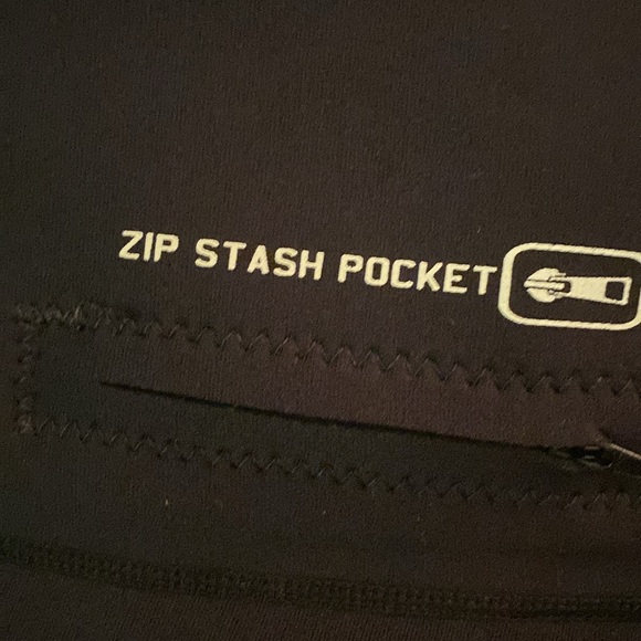 NWOT Woman’s Seadoo wet suit - Picture 4 of 8